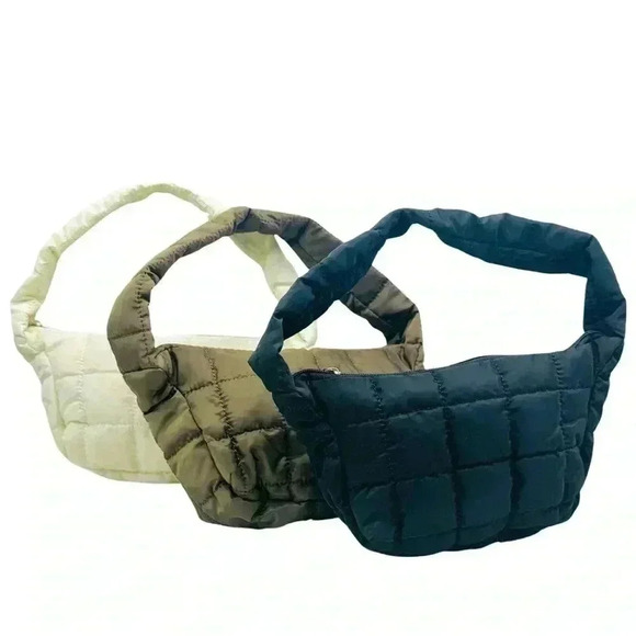 Woman’s Cloud Feel Puffer Quilted Shoulder Bag in Cream White - Picture 7 of 7